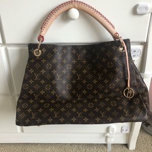 Louis Vuitton Artsy bag -copy